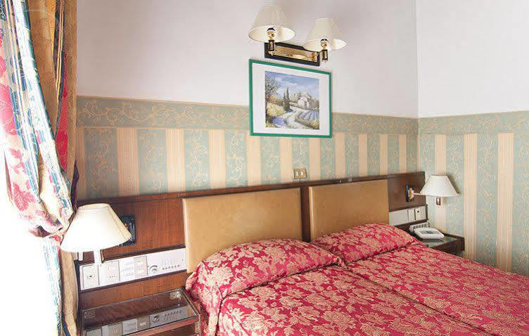 Repubblica Hotel Ρώμη Εξωτερικό φωτογραφία